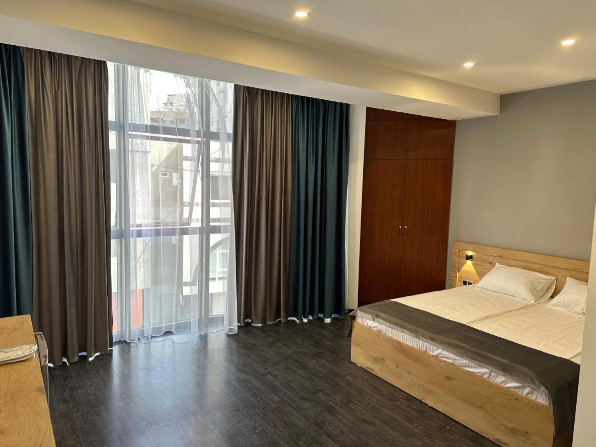 Friendly Hotel Jereván Kültér fotó