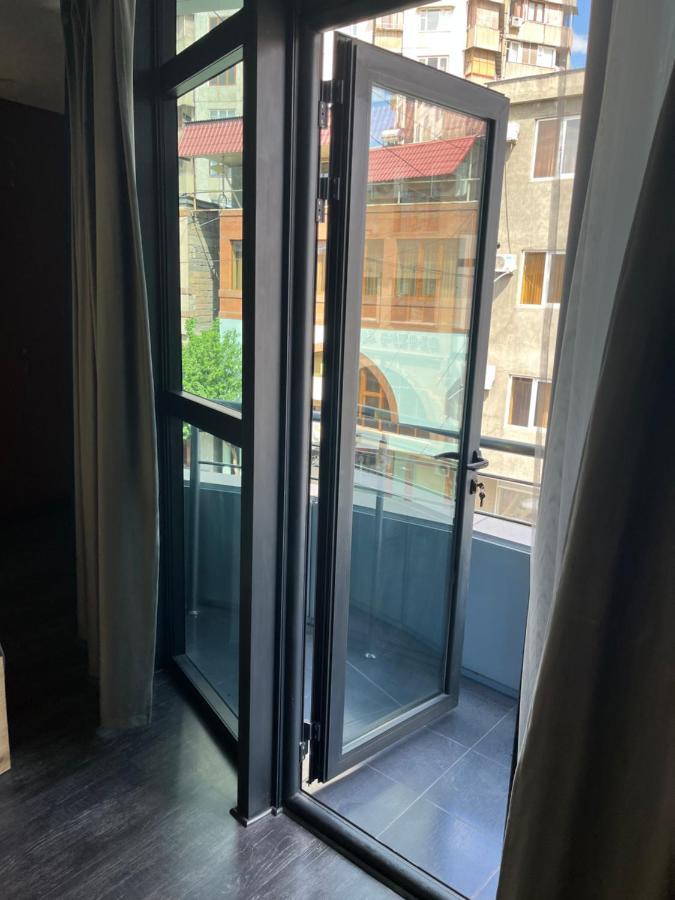 Friendly Hotel Jereván Kültér fotó