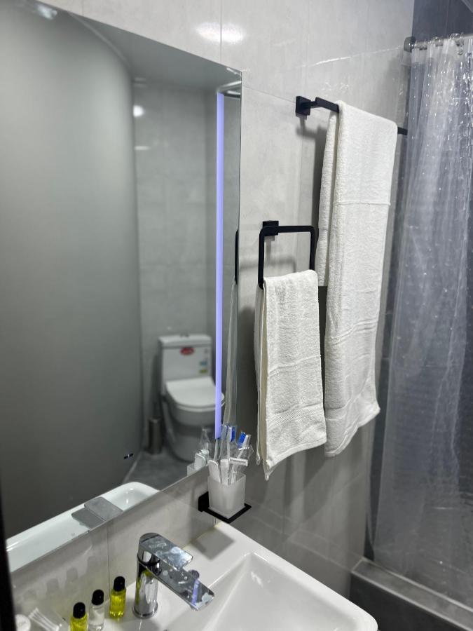 Friendly Hotel Jereván Kültér fotó