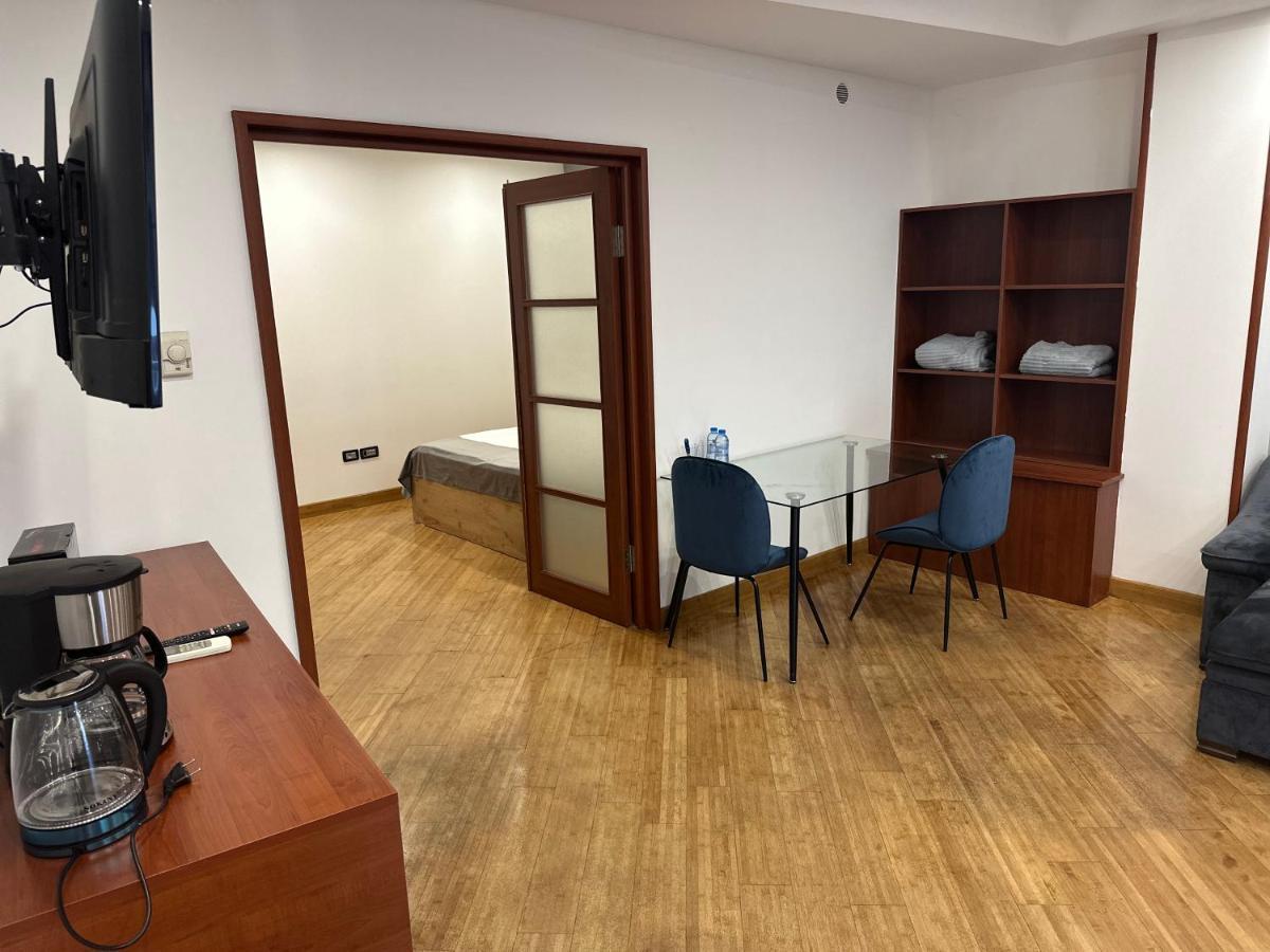 Friendly Hotel Jereván Kültér fotó
